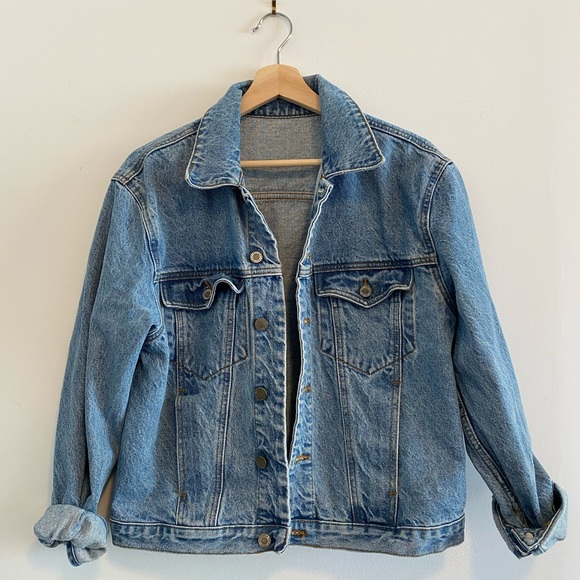Brandy Melville Denim Jacket - Picture 1 of 4